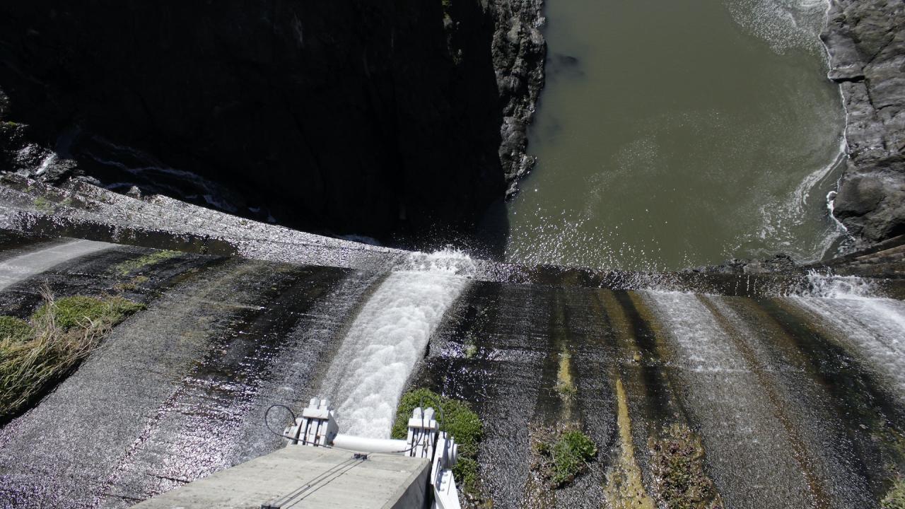 Bird’s eye-view of water spilling over the Copco 1 Dam on the Klamath River near Hornbrook, California. 